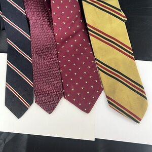 Men’s neckties,vintage,lot of 4.Great for crafts,up cycling, preowned condition